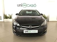 Usado Opel Astra Selective 110 CV (80 kW) 2014 Negro Utilitario