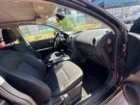 Brugt Nissan Qashqai Premium Edition 150 HK (110 kW) 2010 Rød SUV