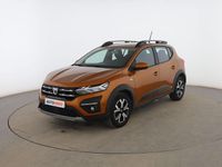 Usado Dacia Sandero Comfort 91 CV (66 kW) 2022 Naranja SUV