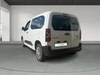 Käytetty Citroën Berlingo Live 102 HP (75 kW) 2023 Harmaa Tila-auto