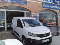 Usado Peugeot Partner Premium 100 CV (73 kW) 2020 Blanco Monovolumen