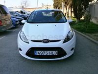 Usado Ford Fiesta Trend 82 CV (60 kW) 2012 Blanco Utilitario