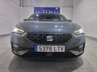 Usado Seat Leon FR 150 CV (110 kW) 2021 Gris / plata Familiar