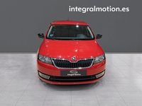 Usado Skoda Rapid Ambition 89 CV (65 kW) 2017 Rojo Berlina