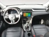 Usado MG ZS Luxury 106 CV (77 kW) 2022 Blanco SUV