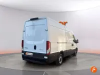 Usado Iveco Daily 156 CV (114 kW) 2021 Blanco Van