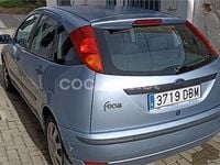 Usado Ford Focus Trend 100 CV (73 kW) 2004 Azul Berlina