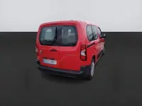 Usado Toyota Proace Verso Active 131 CV (96 kW) 2023 Rojo Familiar