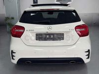 Usado Mercedes A200 AMG line 136 CV (100 kW) 2015 Blanco Berlina