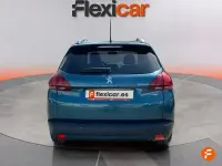 Usado Peugeot 2008 Allure 110 CV (80 kW) 2017 Verde SUV