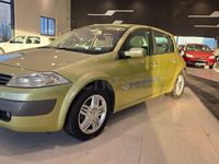 Usado Renault Mégane II Dynamique 120 CV (88 kW) 2003 Verde Berlina