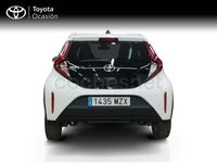 Usado Toyota Aygo X Play 72 CV (52 kW) 2025 Blanco SUV