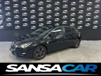 Usado Opel Astra 110 CV (80 kW) 2019 Negro Berlina