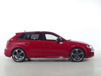 Usado Audi A3 Sportback Comfort 150 CV (110 kW) 2019 Rojo Utilitario