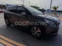 Usado Peugeot 2008 Allure 110 CV (80 kW) 2017 Gris / plata SUV