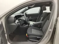 Usado Mercedes A180 116 CV (85 kW) 2021 Gris Utilitario