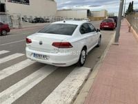 Usado VW Passat Advance 150 CV (110 kW) 2017 Blanco Berlina