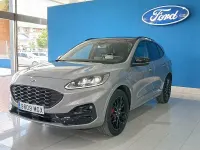 Usado Ford Kuga ST-Line X 225 CV (165 kW) 2023 Gris / plata SUV