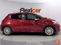 Usado Peugeot 208 Active 99 CV (72 kW) 2018 Rojo Utilitario