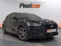 Usado Ford Focus ST-Line 155 CV (114 kW) 2024 Negro Berlina