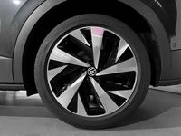 Usado VW ID.4 Pro 150 kW (204 CV) 2024 Gris SUV