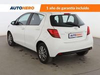 Usado Toyota Yaris Active 101 CV (74 kW) 2015 Blanco Utilitario
