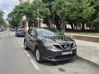 Usado Nissan Qashqai Tekna 130 CV (95 kW) 2014 Marrón SUV