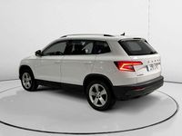 Usado Skoda Karoq Ambition 150 CV (110 kW) 2021 Blanco SUV