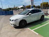 Usado Seat Leon I-Tech 105 CV (77 kW) 2014 Blanco Berlina