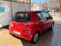 Usado Mitsubishi Colt Inform 95 CV (69 kW) 2006 Rojo Berlina