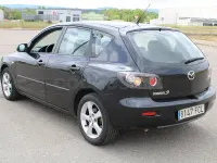 Usado Mazda 3 Active 109 CV (80 kW) 2006 Negro Berlina