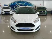 Usado Ford Fiesta Trend 75 CV (55 kW) 2017 Blanco Utilitario