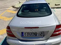 Usado Mercedes CLK240 Elegance 170 CV (125 kW) 2002 Gris / plata Coupe