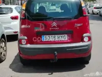 Usado Citroën C3 Picasso Attraction 92 CV (67 kW) 2014 Rojo Monovolumen