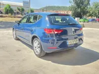 Usado Seat Leon Style 116 CV (85 kW) 2019 Azul Berlina