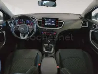 Usado Kia XCeed 115 CV (84 kW) 2019 Gris / plata SUV