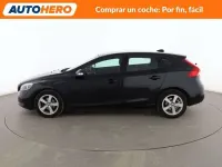 Usado Volvo V40 Kinetic 114 CV (83 kW) 2014 Negro Utilitario