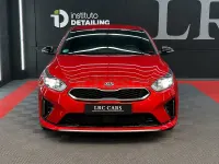 Usado Kia ProCeed GT-Line 140 CV (102 kW) 2019 Rojo Familiar