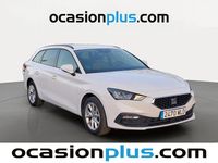 Usado Seat Leon Style 130 CV (95 kW) 2023 Blanco Familiar