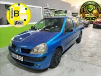 Usado Renault Clio II 100 CV (73 kW) 2005 Azul Berlina