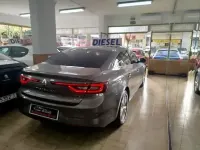 Usado Renault Talisman Life 110 CV (80 kW) 2017 Gris / plata Berlina