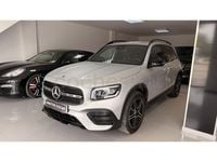 Usado Mercedes GLB200 163 CV (119 kW) 2024 Gris / plata SUV