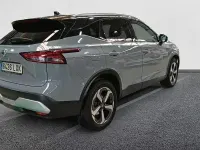 Usado Nissan Qashqai N-Connecta 158 CV (116 kW) 2022 Katana grey con techo midnight SUV