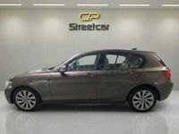 Usado BMW 118 143 CV (105 kW) 2014 Gris / plata Utilitario