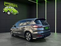 Usado Ford S-MAX ST-Line 190 CV (139 kW) 2023 Gris / plata Monovolumen