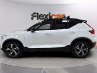 Käytetty Volvo XC40 R-Design 190 HP (139 kW) 2019 Valkoinen Katumaasturi