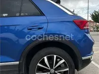 Usado VW T-Roc Advance 150 CV (110 kW) 2018 Azul SUV