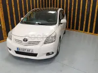 Usado Toyota Verso Active 132 CV (97 kW) 2011 Blanco Monovolumen