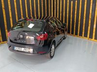 Usado Seat Ibiza Reference 90 CV (66 kW) 2016 Negro Berlina
