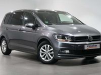 Usado VW Touran Edition 116 CV (85 kW) 2017 Gris Monovolumen